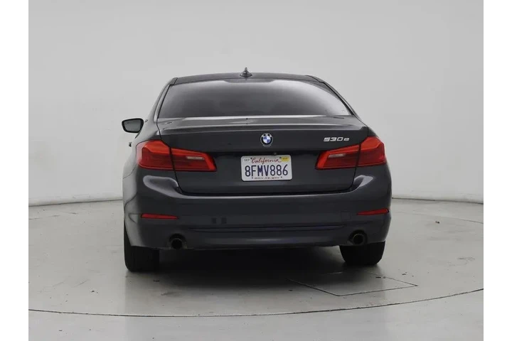 $20998 : BMW 5 Series 2018 530e iPerf image 6