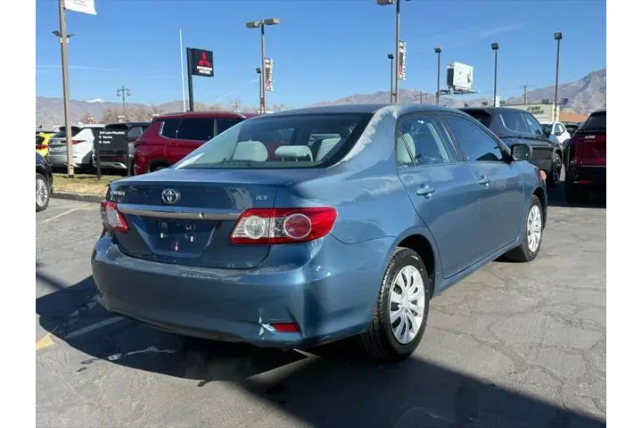 $8999 : Toyota Corolla 2013 S 4dr Se image 7