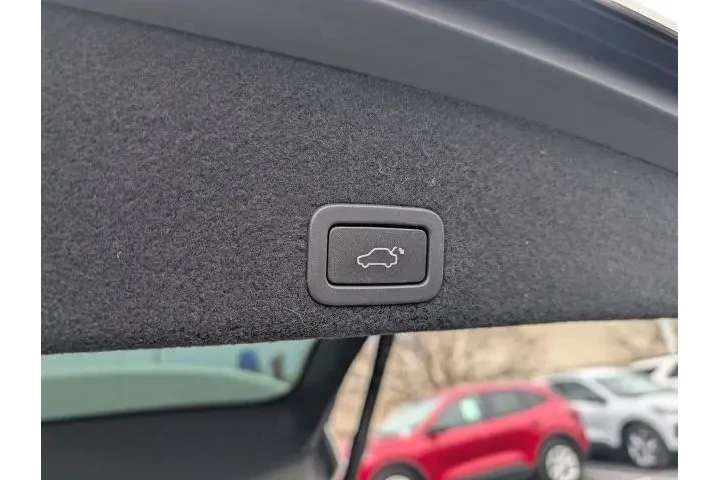 $12050 : Volvo XC60 2017 T5 Inscripti image 7