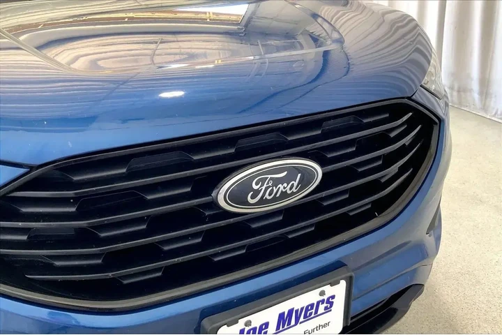 $18231 : Ford Edge 2022 AWD SE 4dr Cr image 7