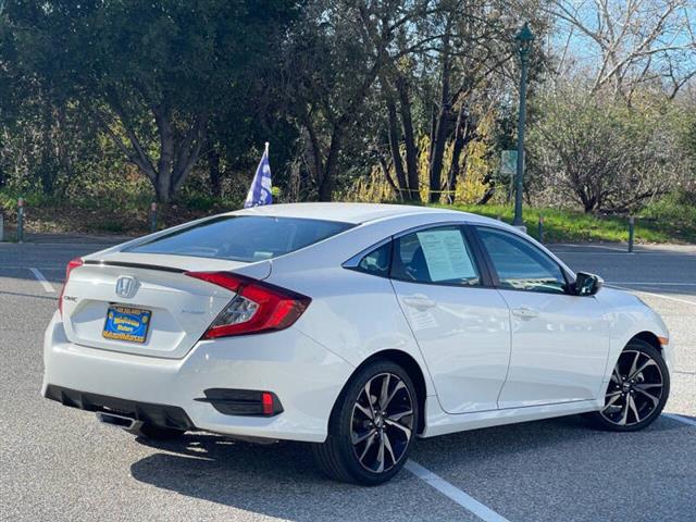 $22995 : 2019 Civic Sport image 7