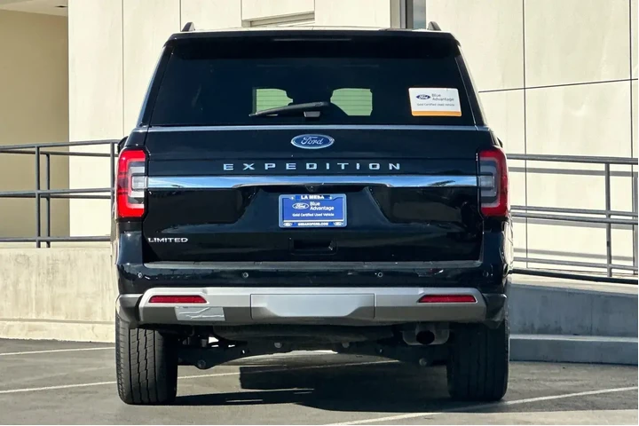 $38900 : Ford Expedition 2023 4x2 Lim image 4