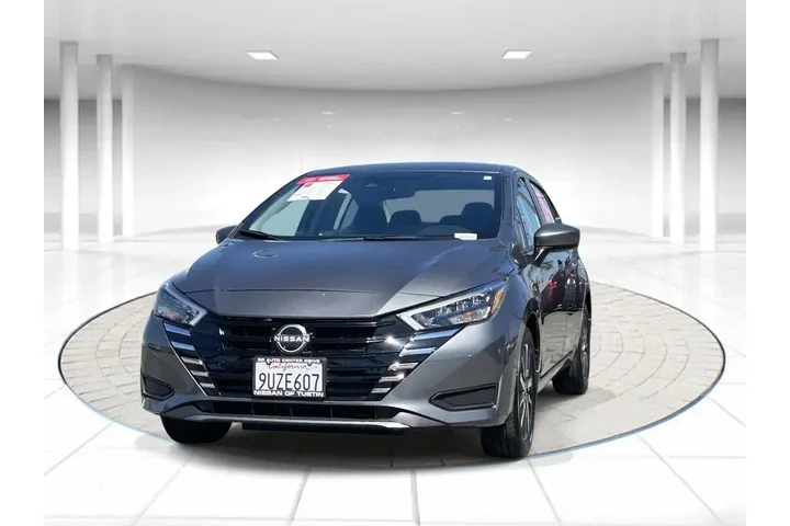 $19995 : Nissan Versa 2025 SV 4dr Sed image 6