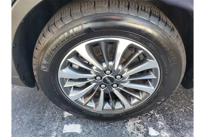 $28990 : Lincoln Nautilus 2023 Standa image 6