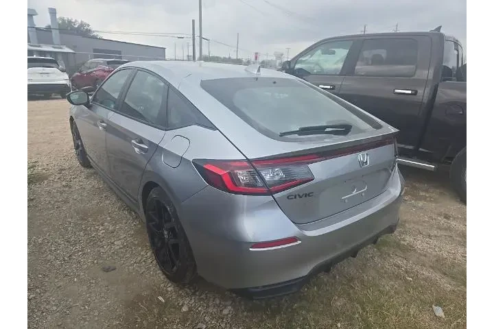 $26918 : Honda Civic 2026 Sport 4dr H image 2