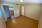 $1700 : Anaheim 4 bedroom, 2 bathroom thumbnail