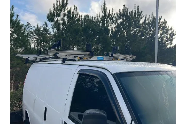 $24950 : Chevrolet Express 2022 2500 image 8