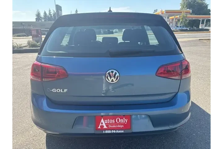 $7499 : Volkswagen e-Golf 2016 SE 4d image 6