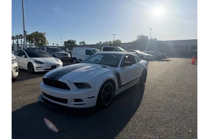 $36500 : Ford Mustang 2013 Boss 302 2 image 1