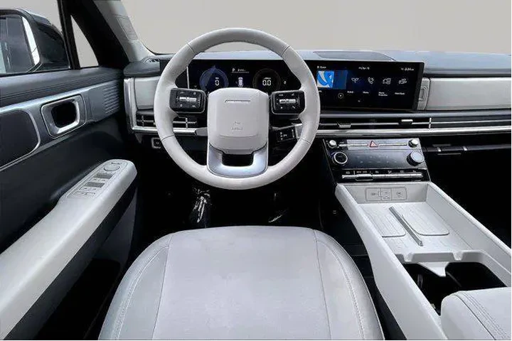$35349 : Hyundai SANTA FE Hybrid 2026 image 8
