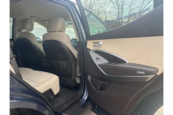 $13999 : 2017 Santa Fe Sport 2.4L image 10
