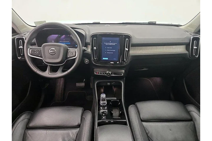 $21998 : Volvo XC40 2023 B4 Plus Brig image 9