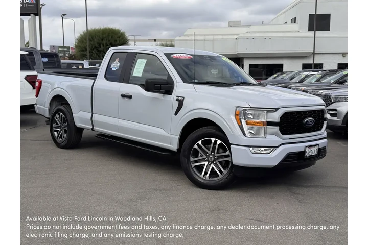$29995 : Ford F-150 2022 4x2 XL 4dr S image 1