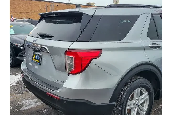 $34981 : Ford Explorer 2023 AWD XLT 4 image 7