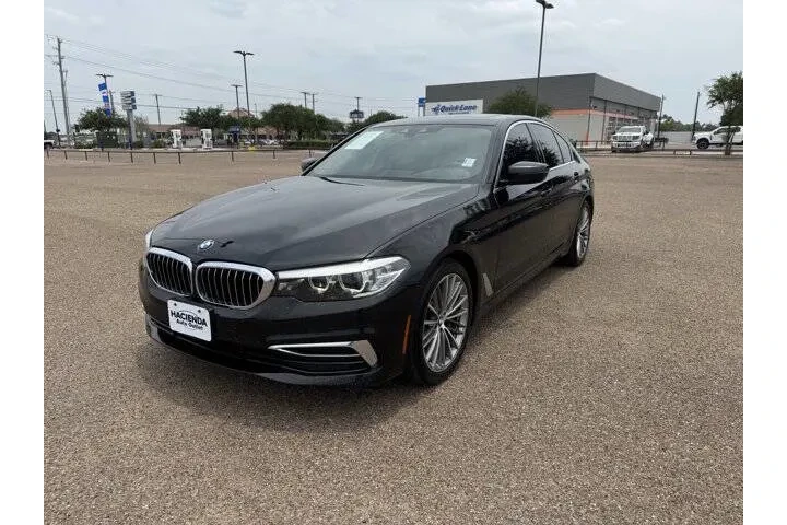 2019 BMW 5 Series 540i image 5