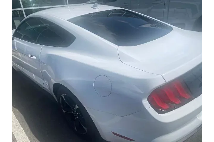 $26927 : Ford Mustang 2022 EcoBoost 2 image 2