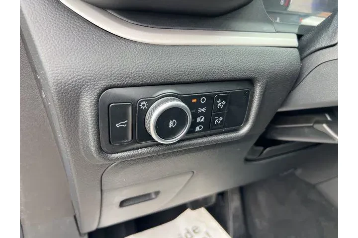 $33995 : Ford Explorer 2024 AWD XLT 4 image 8