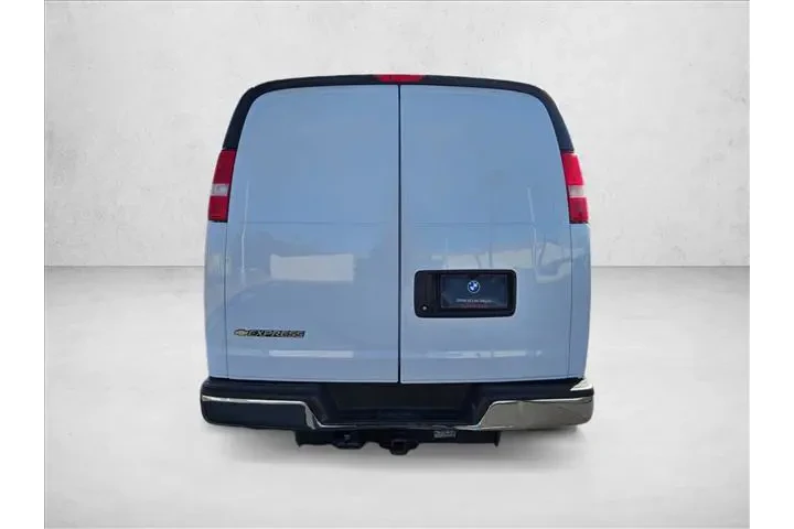 $32791 : Chevrolet Express 2022 2500 image 7