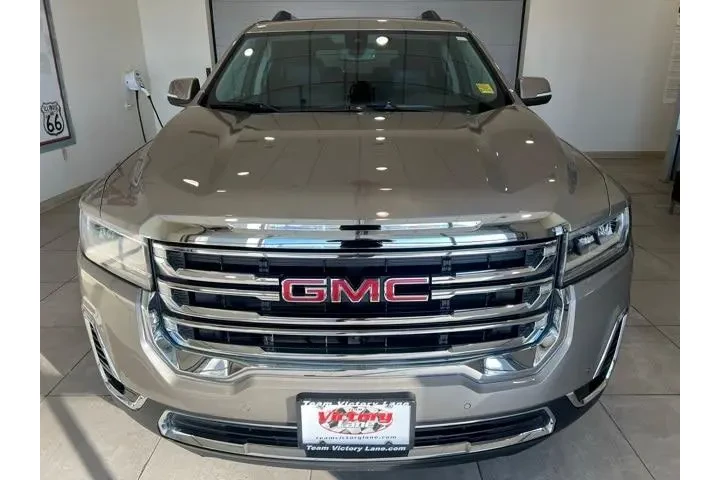 $32744 : GMC Acadia 2023 SLT 4dr SUV image 2