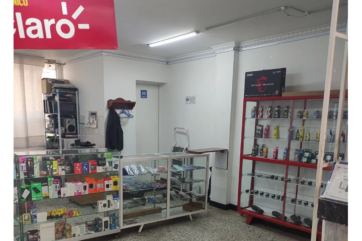 $35000000 : VENTA DE ALMACEN DE TECNOLOGIA image 9