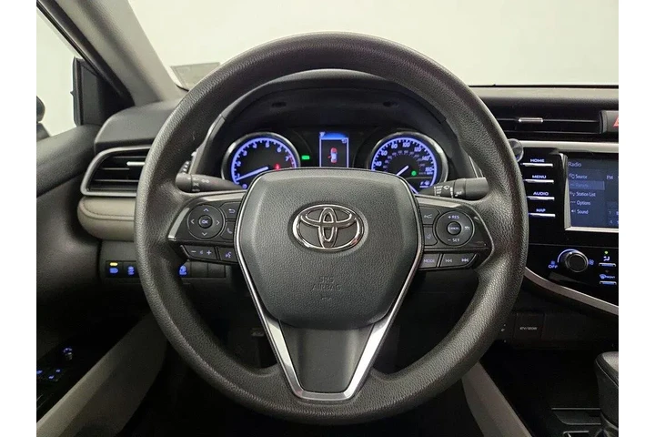 $17998 : Toyota Camry 2019 LE 4dr Sed image 10
