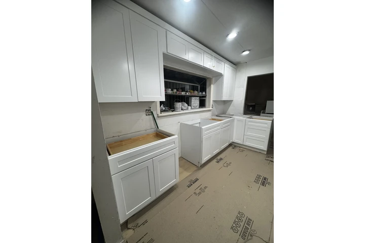 Installation de Gabinetes image 5