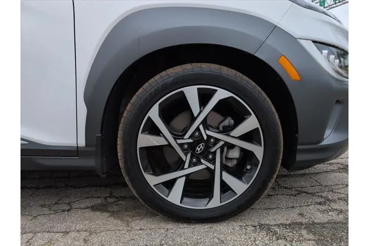 $20900 : Hyundai KONA 2023 AWD Limite image 10