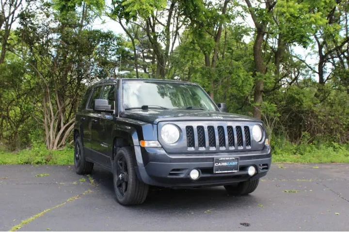 2014 Patriot Latitude image 1