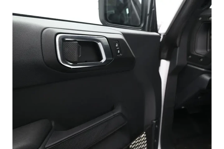 $36300 : Ford Bronco 2025 4x4 Big Ben image 9