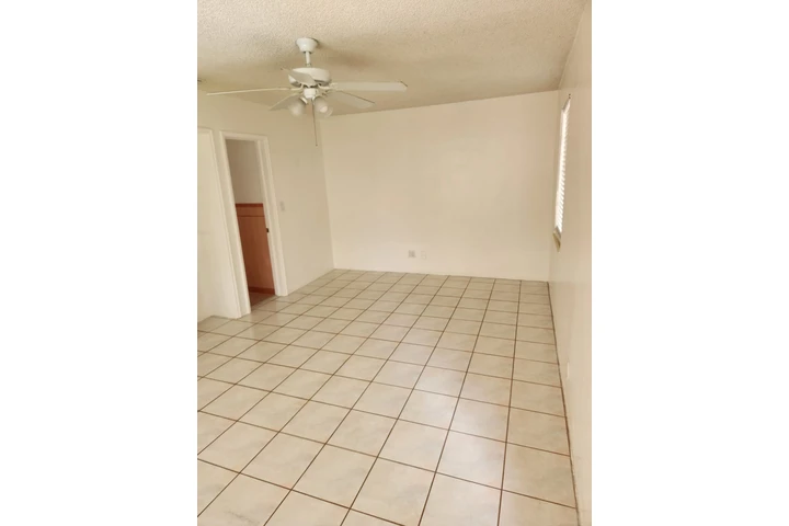 $1800 : casita comoda, bien localizada image 4