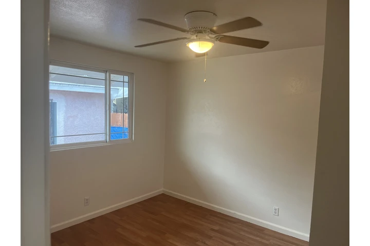 $2800 : 3 recámaras en southgate image 9