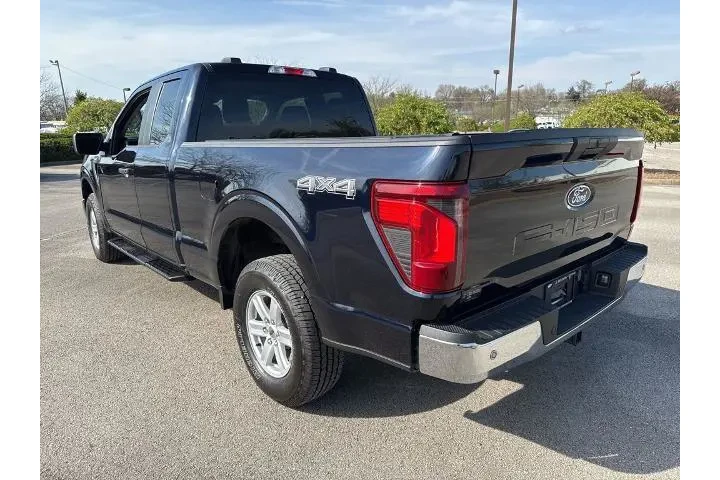 $38000 : Ford F-150 2024 4x4 XL 4dr S image 9