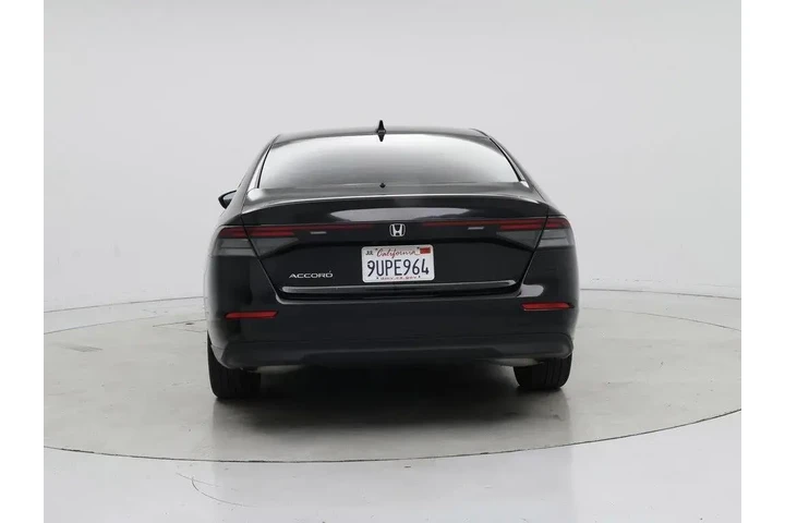 $29998 : Honda Accord 2025 SE 4dr Sed image 6