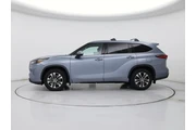 $32998 : Toyota Highlander 2022 XLE 4 thumbnail