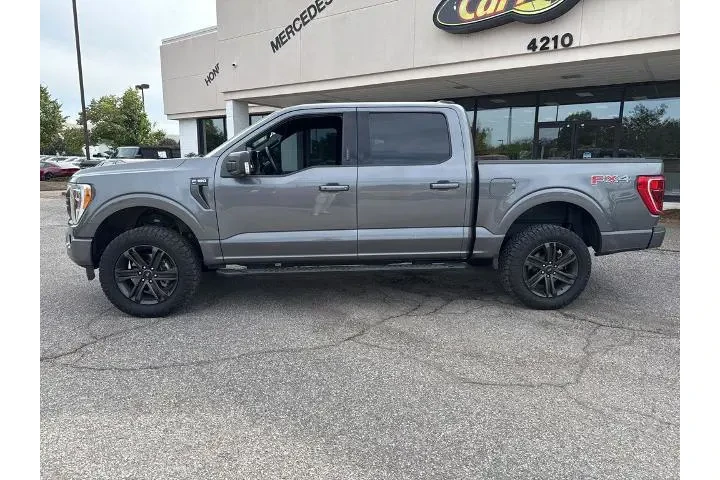$40000 : Ford F-150 2022 4x4 XLT 4dr image 6