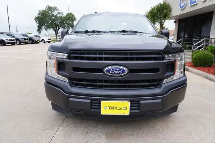 $18725 : Ford F-150 2018 4x2 XL 4dr S image 2