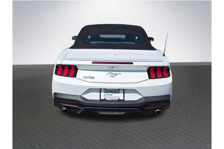 $32480 : Ford Mustang 2024 EcoBoost P image 6