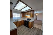 Welcome to this 3-bedroom en Fresno