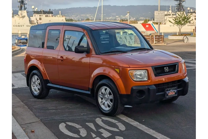 $10988 : 2006 Element EX-P image 4
