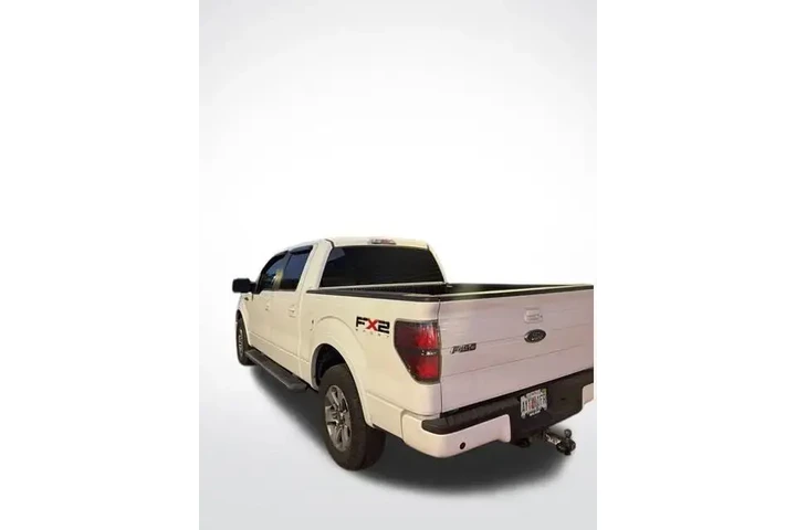 $11677 : Ford F-150 2010 4x2 XLT 4dr image 4