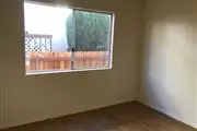 $2395 : 2 Bedroom Apartment in Tujunga thumbnail