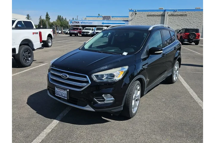 $13000 : Ford Escape 2017 Titanium 4d image 1