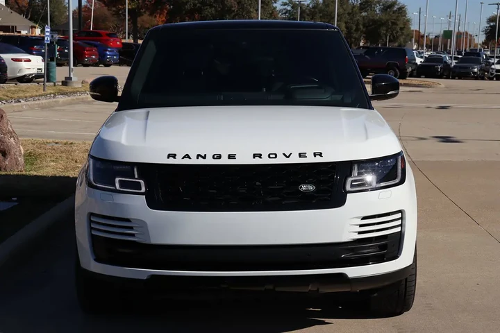 $43998 : 2020 Range Rover P525 HSE image 3