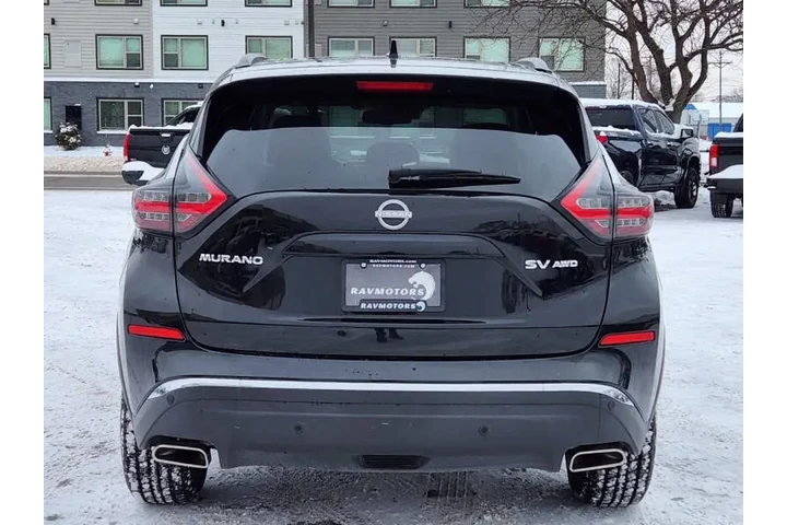 $17425 : 2023 Murano SV image 10