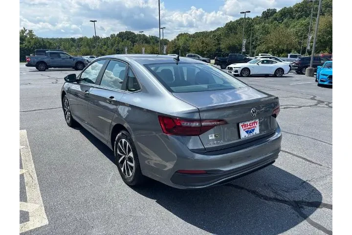 $20950 : Volkswagen Jetta 2024 S 4dr image 7