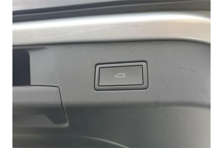 $15990 : Volkswagen ID.4 2021 Pro S 4 image 9