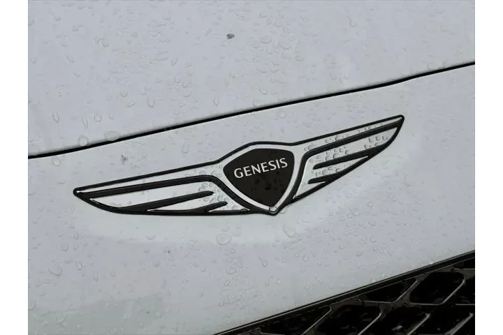 $39999 : Genesis G70 2025 2.5T Standa image 8
