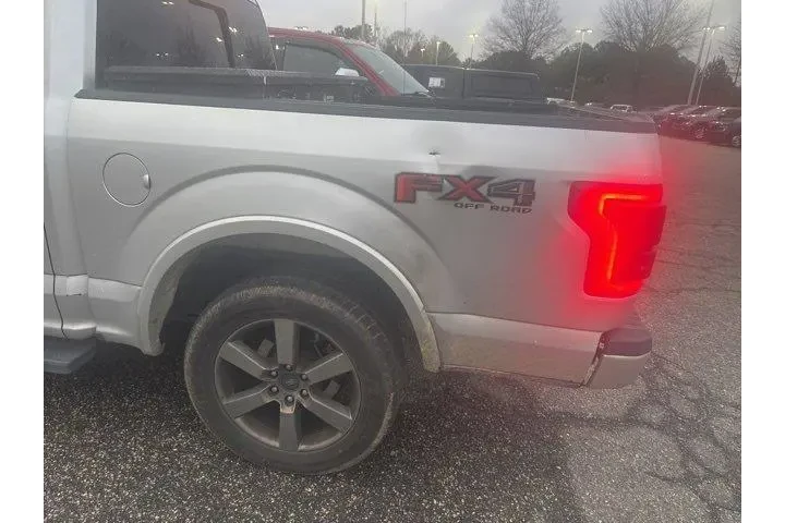 $14988 : Ford F-150 2015 4x4 Lariat 4 image 4