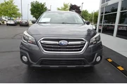 $18999 : 2019 Outback thumbnail