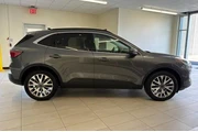 $26510 : Ford Escape 2022 AWD Titaniu thumbnail